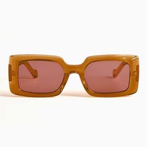 NEW WITH CASE Szade Dart Sunglasses ~ Burnt Honey/Cherry Cola ~ unisex 🕶️